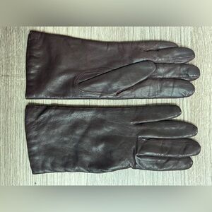 Elegant Brown Leather Gloves for Women